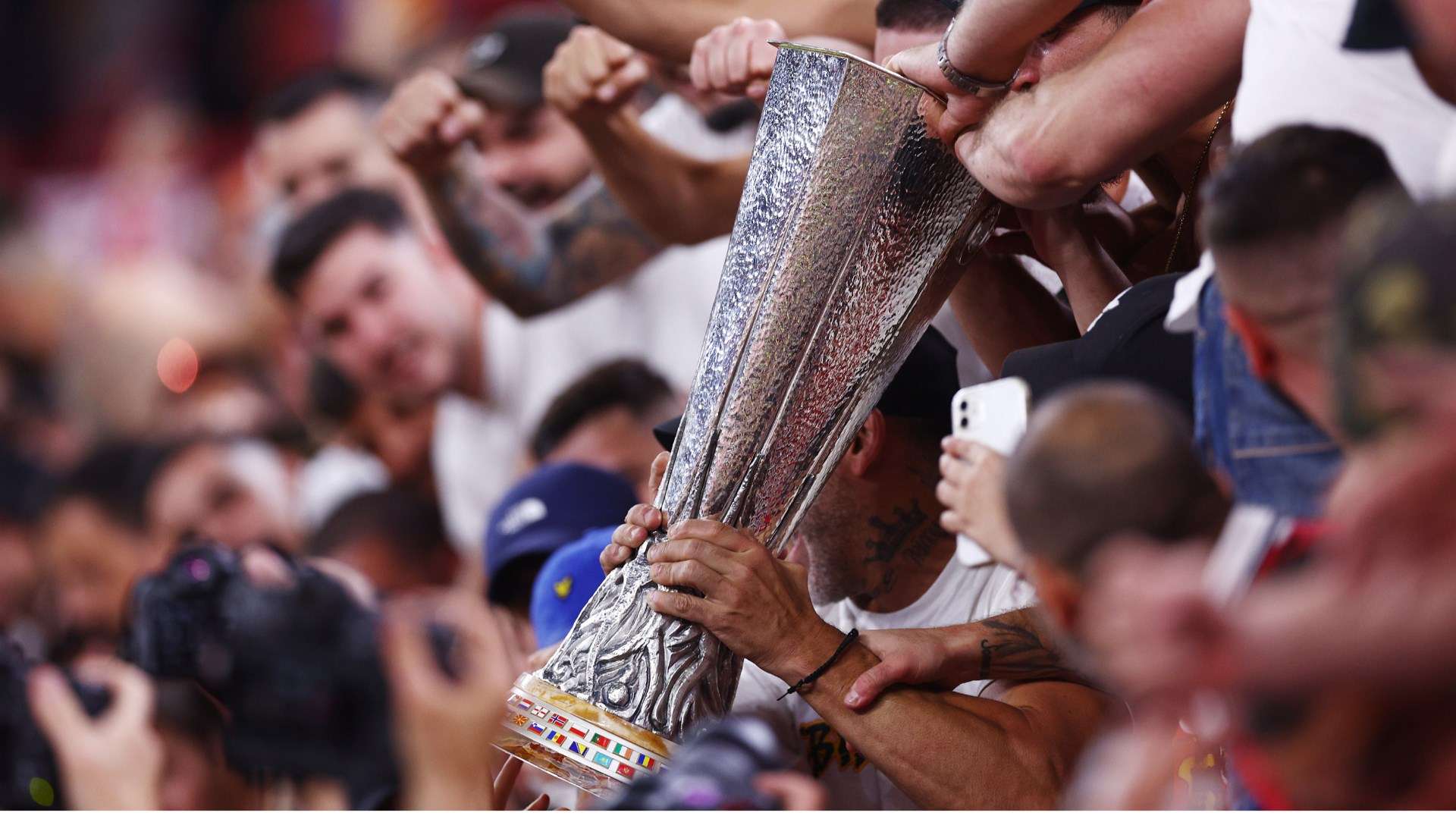 补充了多名 补充了多名