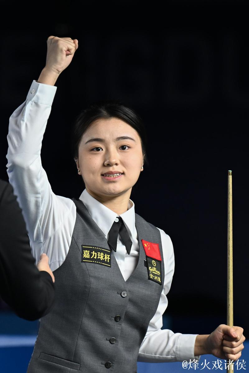 白雨露：女子斯诺克界的新锐力量初露锋芒