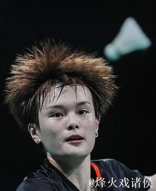 中国香港羽毛球公开赛:王祉怡夺女单桂冠,韩悦获亚军 中国香港羽毛球公开赛:王祉怡夺女单桂冠,韩悦获亚军